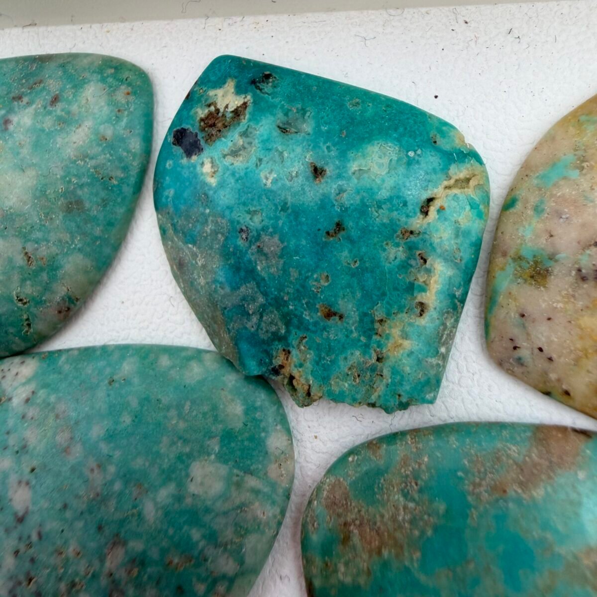 Alternative view of Turquoise