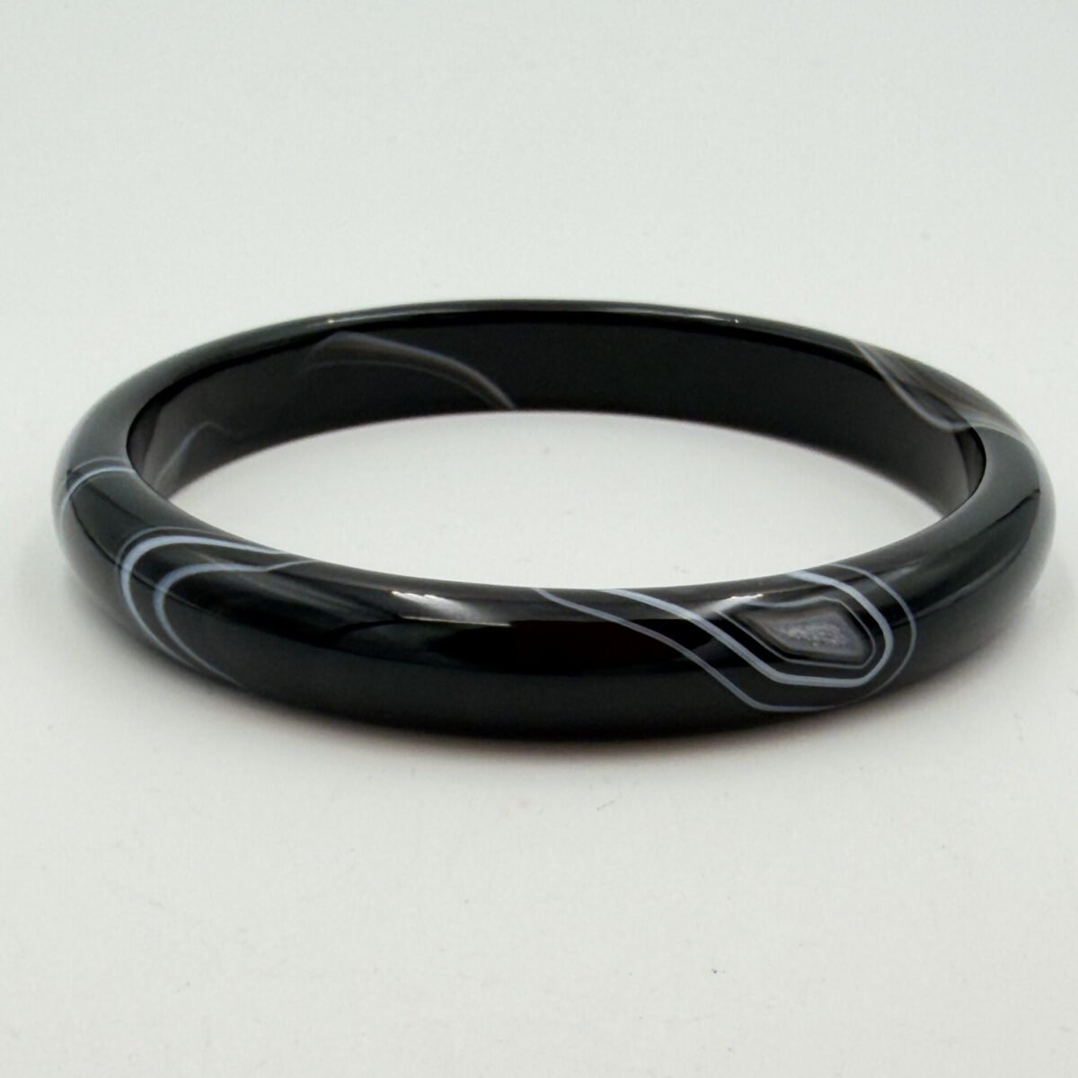 Midnight Onyx Sulemani Agate Bangle