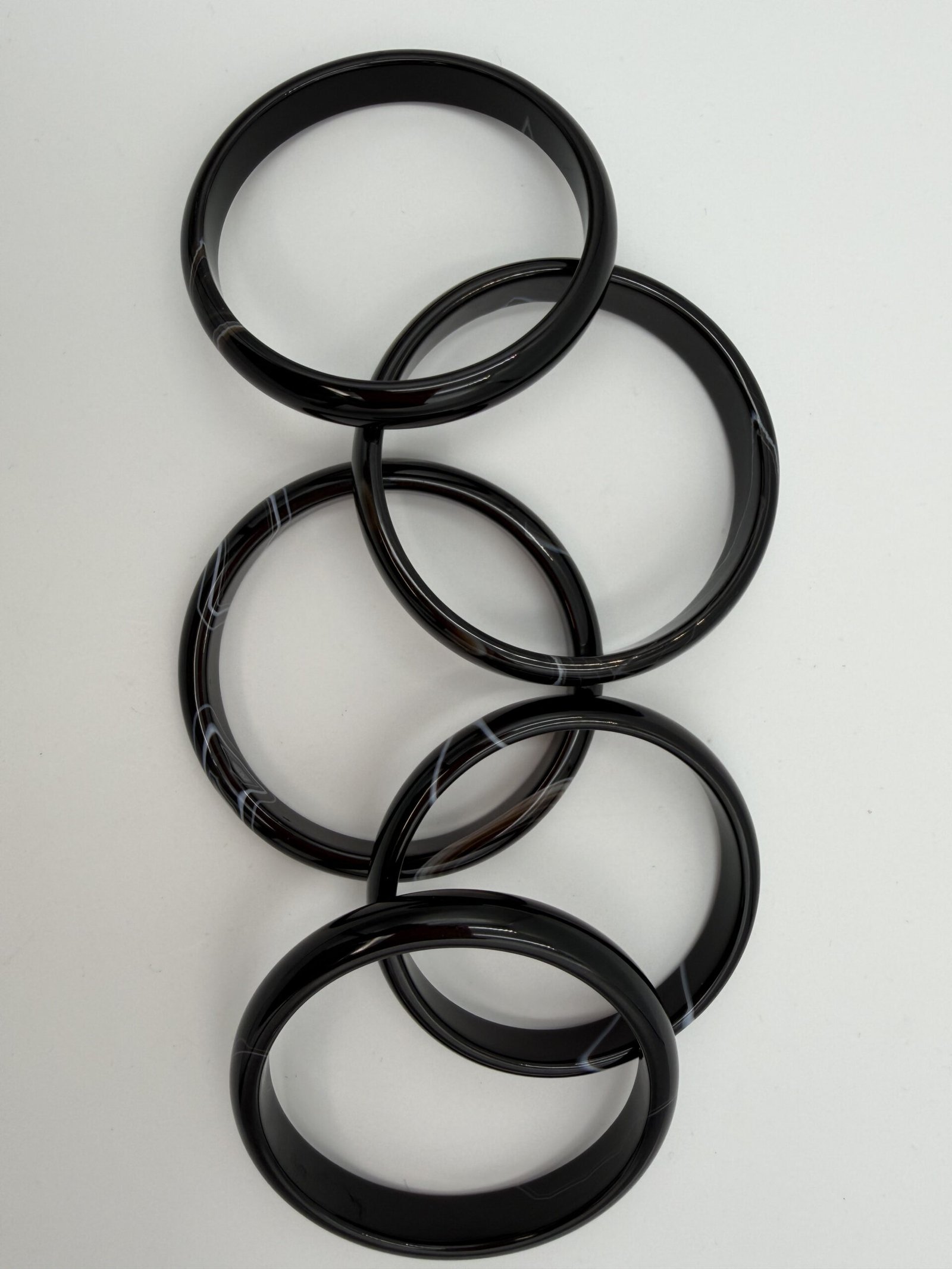 Midnight Onyx Sulemani Agate Bangle - Image 4