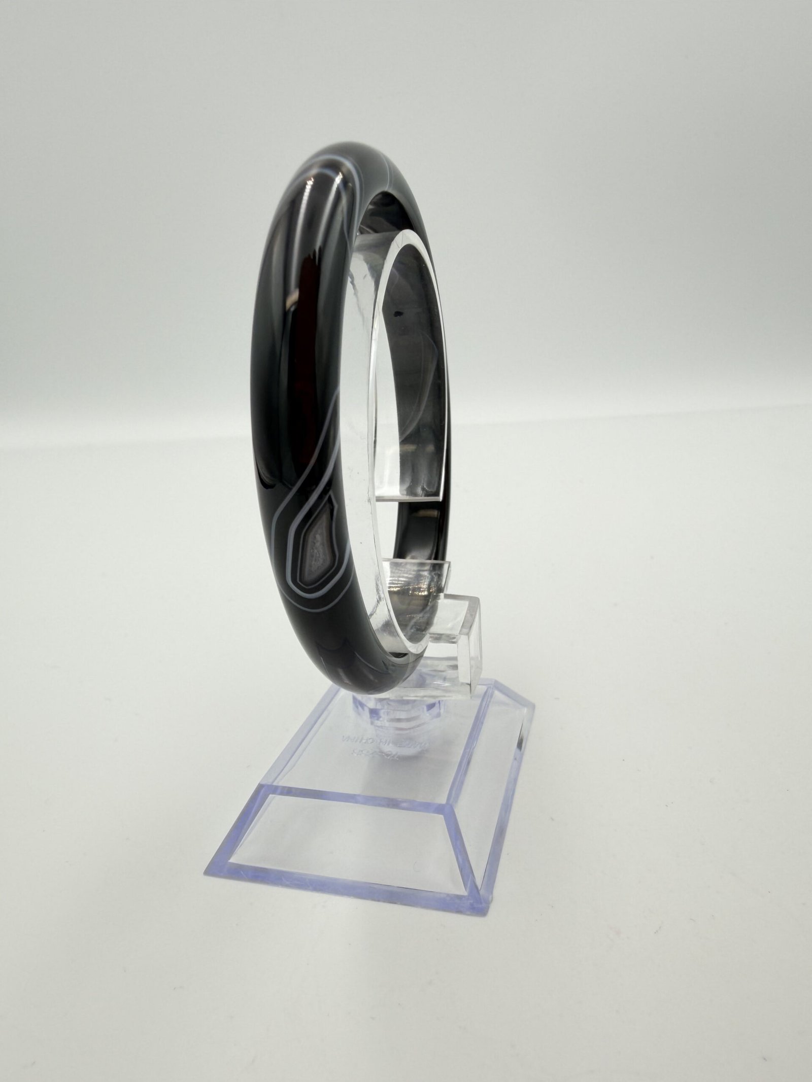 Midnight Onyx Sulemani Agate Bangle - Image 2