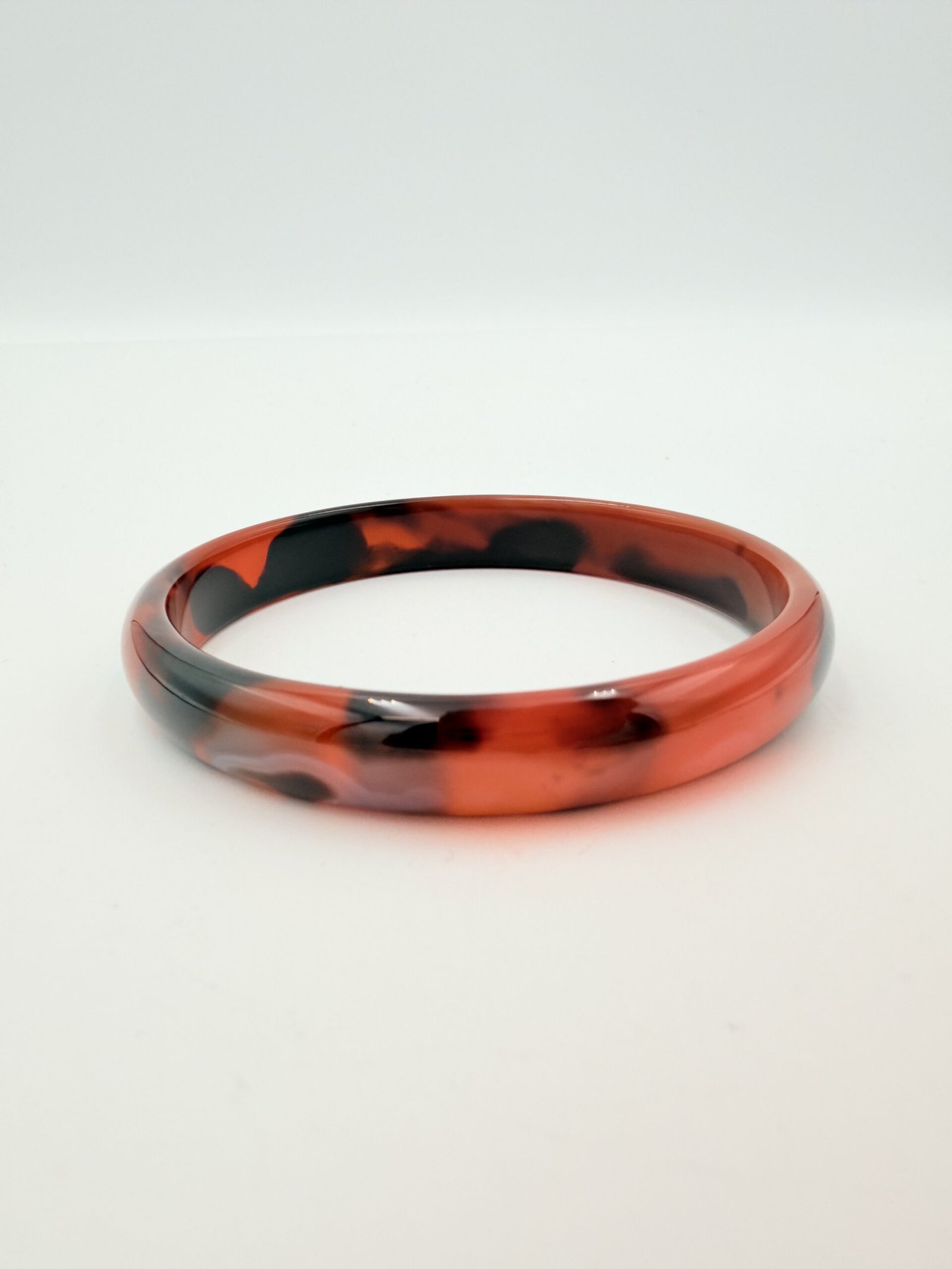Tortoise Shell Patterned Agate Bangle