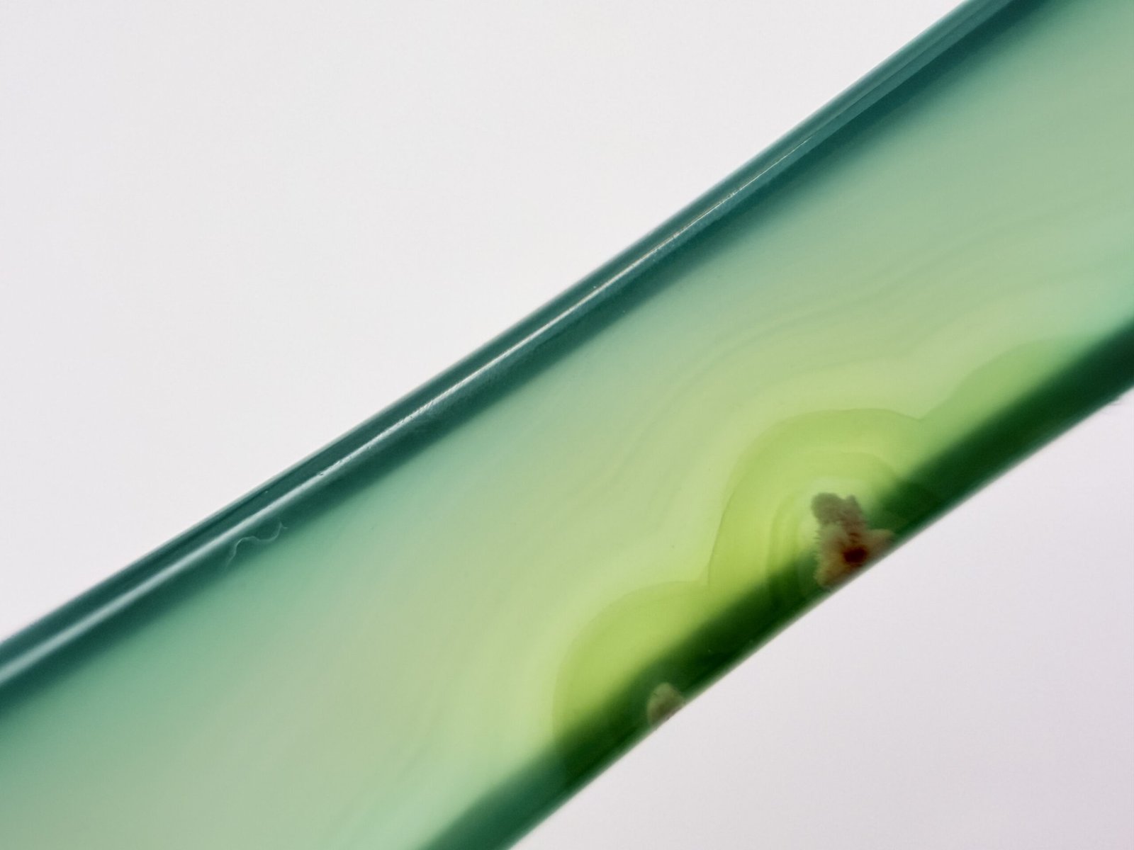 Imperial Emerald Green Agate Bangle - Image 2