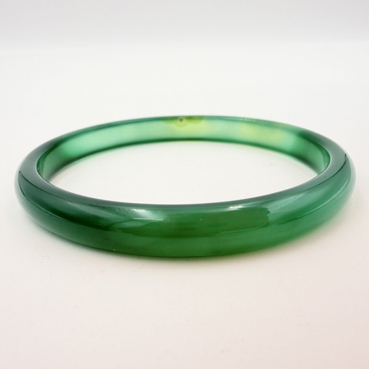 Imperial Emerald Green Agate Bangle